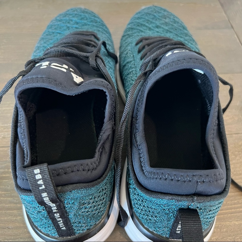 Apl Techloom Phantom Metallic Running Athletic Sh… - image 4